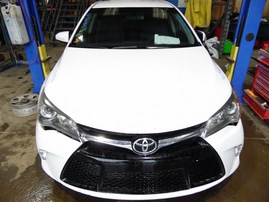 2016 TOYOTA CAMRY SE WHITE 2.5 AT Z20916